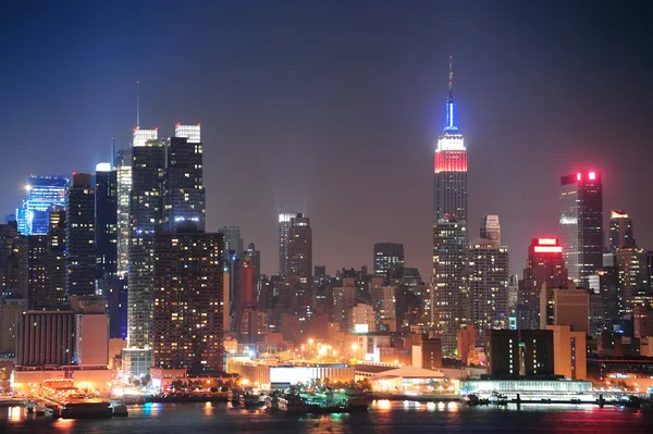 뉴욕 시 맨해튼 미드타운의 스카이라인 — 스톡 사진