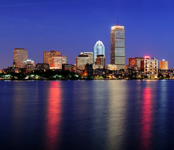 Boston horizon de la ville au crépuscule — Photo