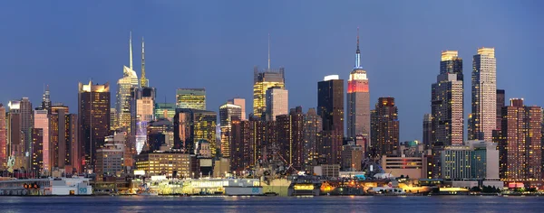 Nowym Jorku manhattan o zmierzchu — Zdjęcie stockowe