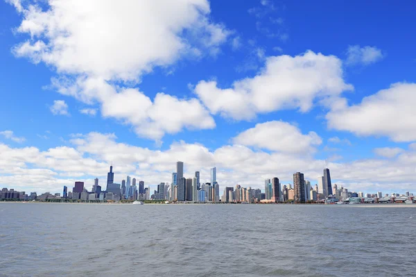 Stedelijke skyline van de stad van Chicago — Stockfoto