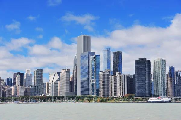 Stedelijke skyline van de stad van Chicago — Stockfoto