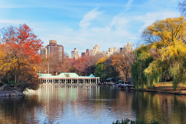 Parque Central de la Ciudad de Nueva York en otoño — Foto de Stock
