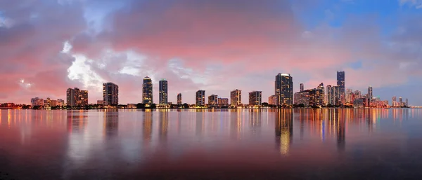 Miami gece çekimi — Stok fotoğraf