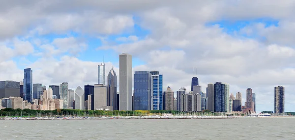 シカゴのスカイラインのパノラマ — ストック写真