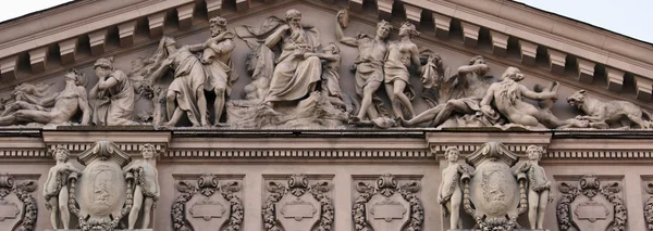 A composição da fachada da Ópera em Lviv — Fotografia de Stock