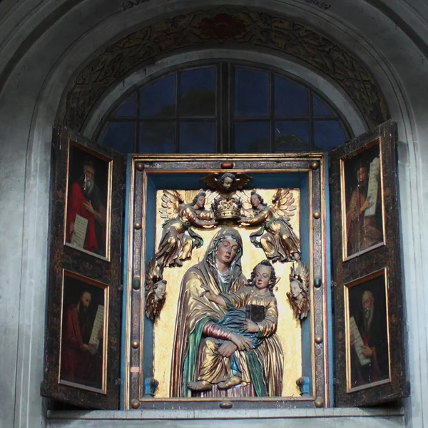 Innenraum des Tempels des Jesuitenordens. xvii Jahrhundert in der — Stockfoto
