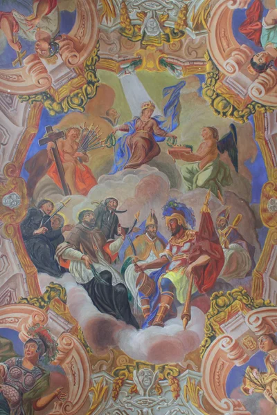 Interieur van de kerk van de heiligen Petrus en Paulus xvii eeuw bar — Stockfoto