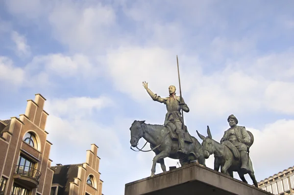 Don Quichote & Sancho Pansa Statue — Stockfoto