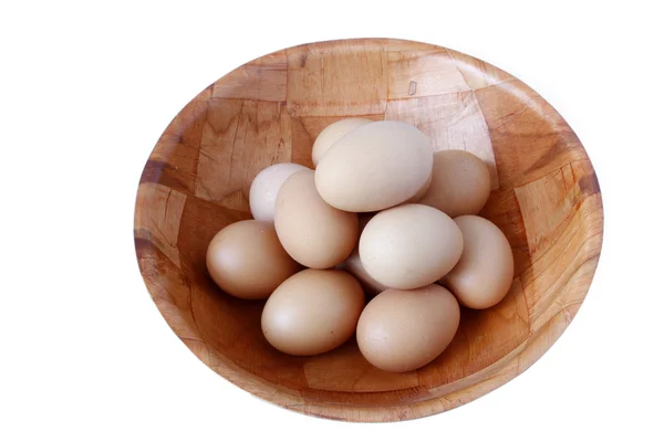 Tatlı kase düz arka plan üzerinde yumurta — Stok fotoğraf