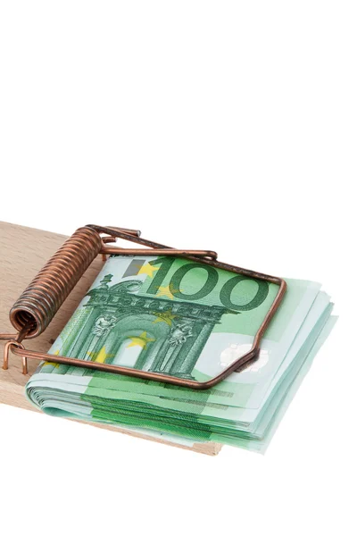 Euro-bankbiljetten in een muizenval. — Stockfoto