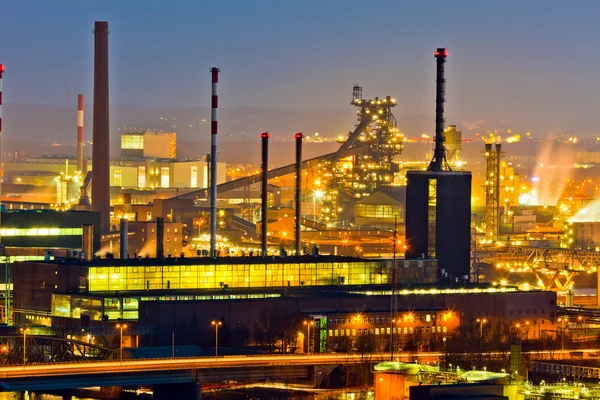 Industrial area at night — Stock Photo, Image
