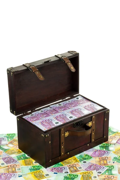 Chest with euro banknotes. financial crisis — Stock Photo, Image