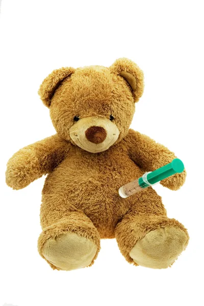 Teddybär mit Spritze — Stockfoto