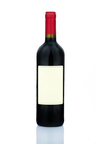 Kırmızı şarap şişesi — Stok fotoğraf