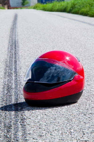 Egy motorkerékpár baleset. közlekedési baleset és skidmark — Stock Fotó