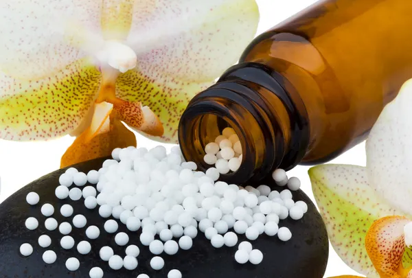 Homeopatie. globule jako alternativní medicína — Stock fotografie