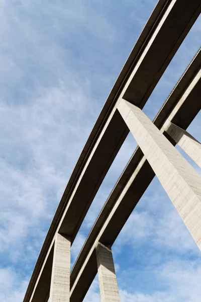 Silniční most z betonu — Stock fotografie