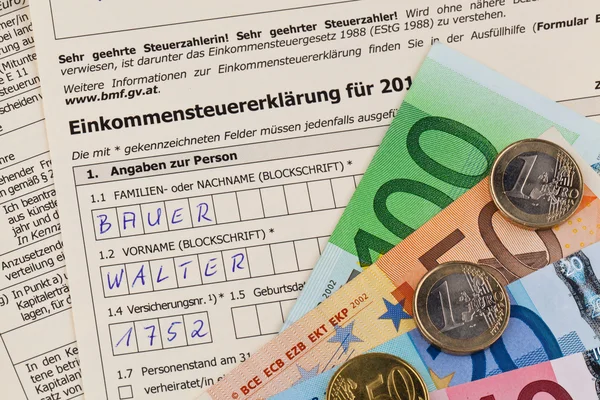 奥地利的所得税纳税申报表 — 图库照片