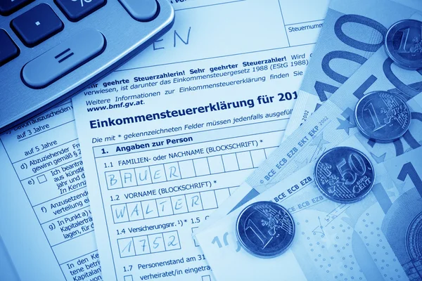 Pengembalian pajak penghasilan Austria — Stok Foto