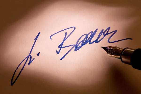 Signature on a letter — Stock Photo, Image