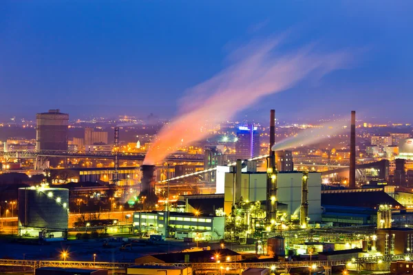 Industrial area at night — Stock Photo, Image