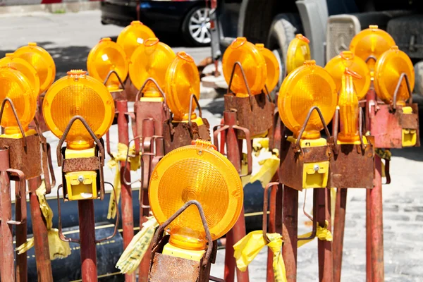 Lampen auf einer Baustelle — Stockfoto