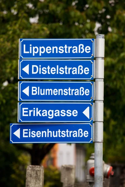Many different street names — Stock Photo, Image