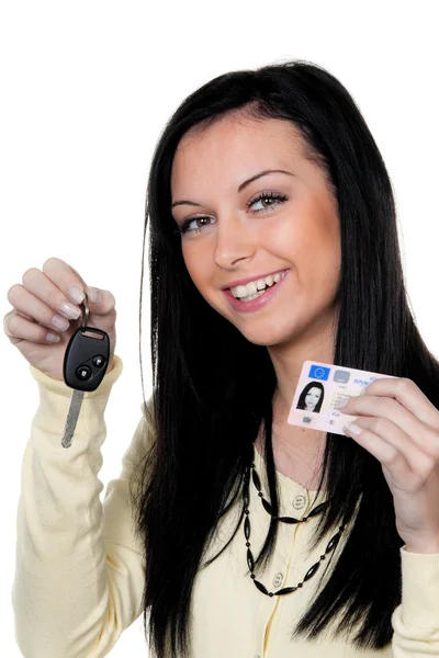 Frau mit Autoschlüssel und Führerschein. — Stockfoto