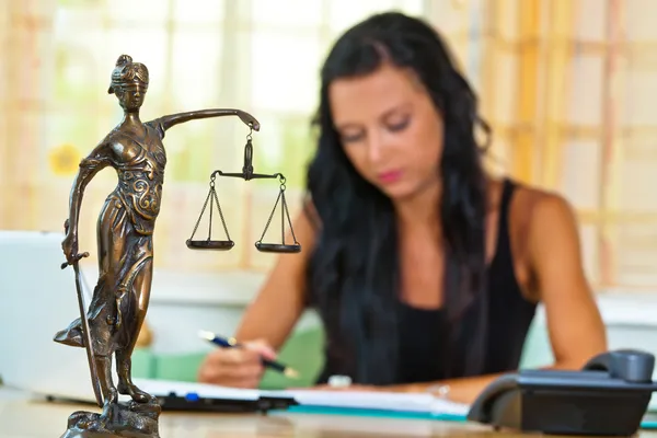 Avukat ve adalet — Stok fotoğraf
