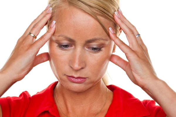 Nachdenkliche Frau mit Kopfschmerzen — Stockfoto