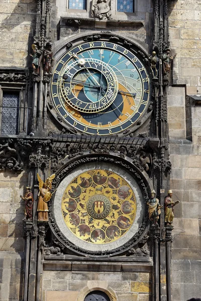 Prager astronomische Uhr am alten Rathaus — Stockfoto