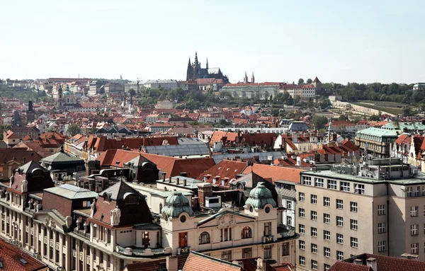 プラハの古い町の広場、都市の景観 — ストック写真