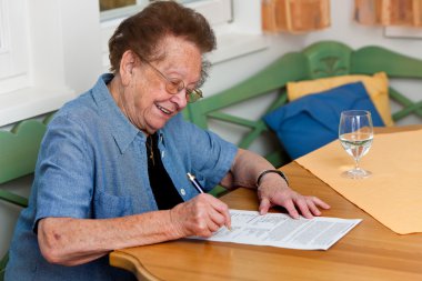 Senior signs a contract clipart