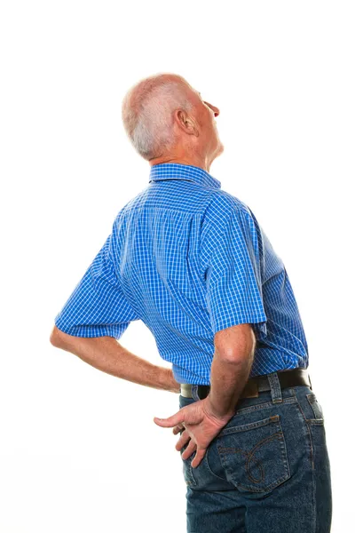 Пожилой мужчина с болью в спине — стоковое фото