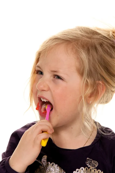 Το παιδί κατά το βούρτσισμα δοντιών. οδοντόβουρτσα και δόντι πάστα — Φωτογραφία Αρχείου