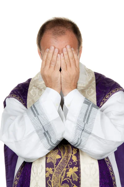 Καθολικός ιερέας απεγνωσμένα — Φωτογραφία Αρχείου
