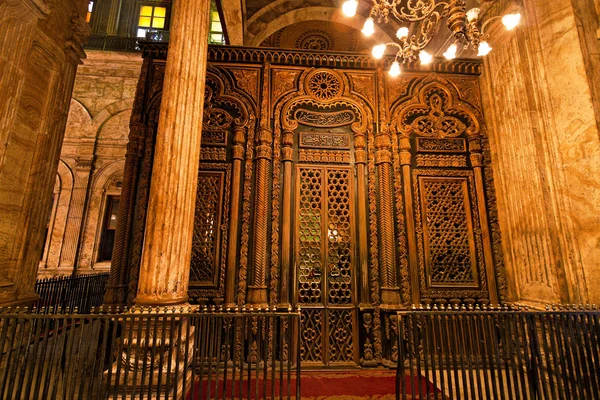 Египет, Каир. мечеть Мухаммеда Али. the inside . — стоковое фото
