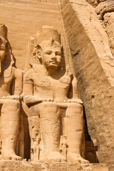 Egipto, abu simbel templos de roca — Foto de Stock