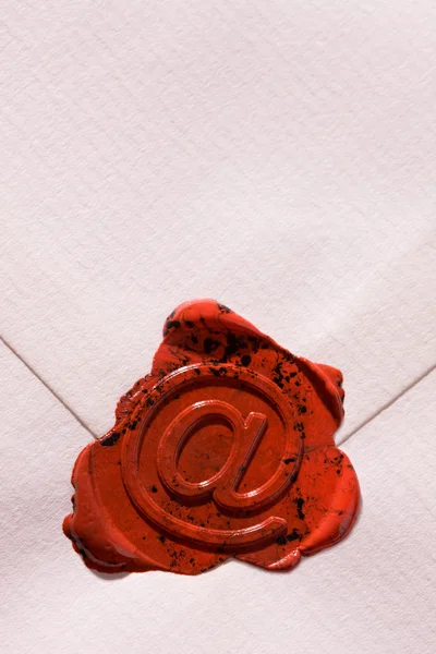 Знак электронной почты конверта — стоковое фото