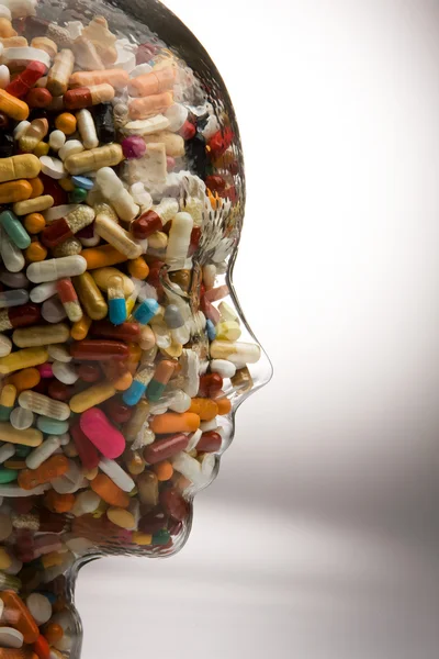 Medicamentos y pastillas para curar enfermedad — Stockfoto