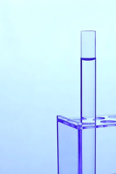Provrör för att testa i ett kemiskt laboratorium — Stockfoto