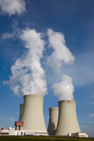 Çek Cumhuriyeti, temelin nükleer enerji santrali — Stok fotoğraf