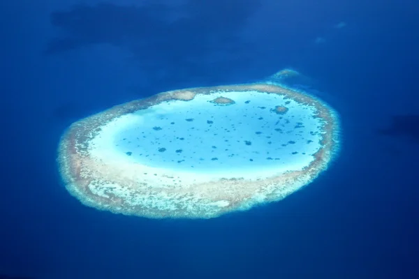 Atollen i Stilla havet från luften — Stockfoto