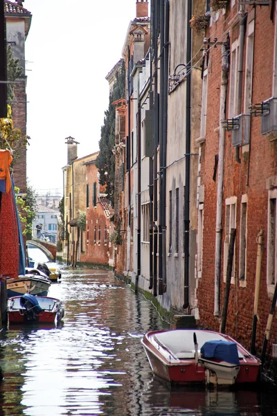 Una vista única de la ciudad de Venecia en Italia . — Foto de Stock