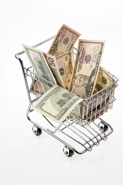 Conta de dólares dos EUA com cesto de compras — Fotografia de Stock