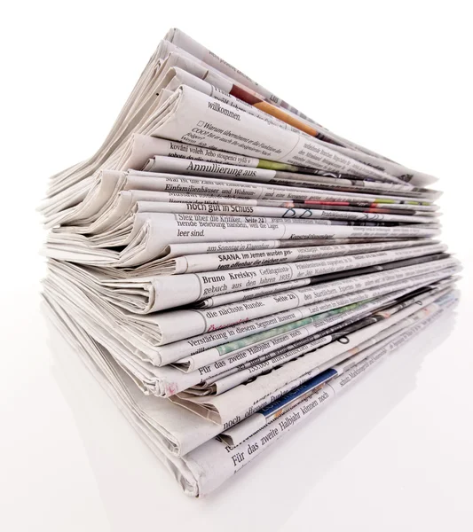 Stack di vecchi giornali e riviste — Foto Stock