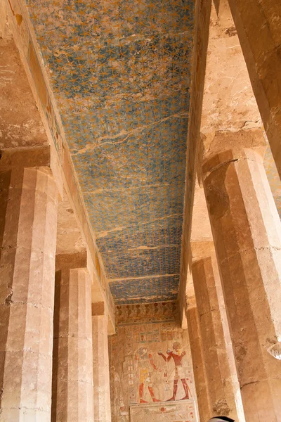 エジプト、西部テーベ、ハトシェプスト女王の神殿 — ストック写真