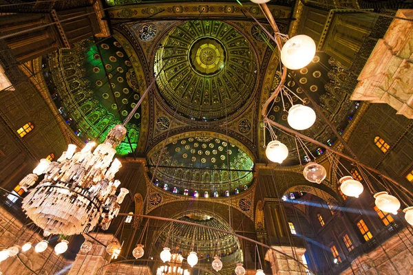 Egipto, cairo. Mezquita Ali Mohammed. el interior . —  Fotos de Stock