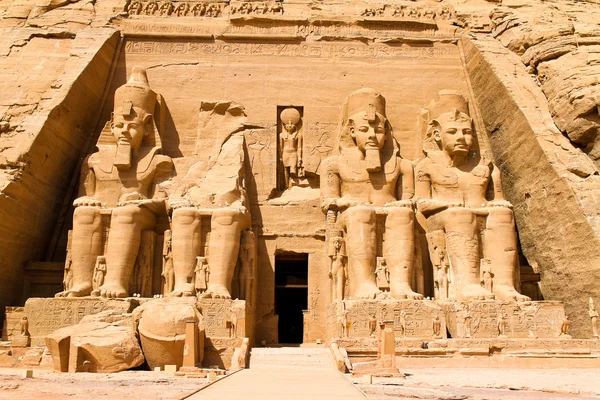 Egypte, abu simbel rots tempels — Stockfoto