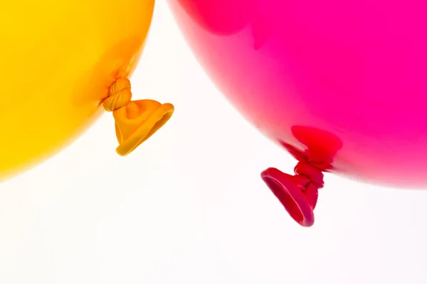 Πολύχρωμα μπαλόνια. σύμβολο της ελαφρότητα, την ελευθερία, την c — Φωτογραφία Αρχείου